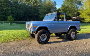 Ford-Bronco-1977-104607-1