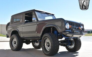 Ford-Bronco-1977-Gray-Black-731-8