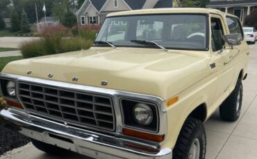 Ford-Bronco-1978-107826-1