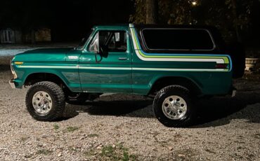 Ford-Bronco-1978-127138-3