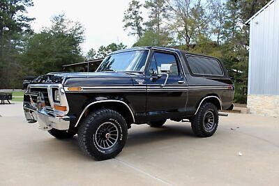 Ford-Bronco-1978-Black-30578-2