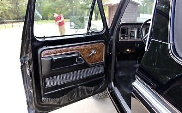 Ford-Bronco-1978-Black-30578-26