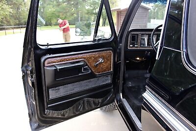 Ford-Bronco-1978-Black-30578-26