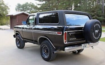 Ford-Bronco-1978-Black-30578-4