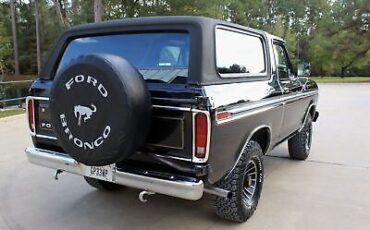 Ford-Bronco-1978-Black-30578-6