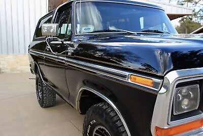 Ford-Bronco-1978-Black-30578-8