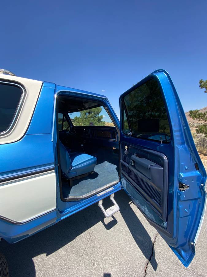 Ford-Bronco-1978-blue-116833-17