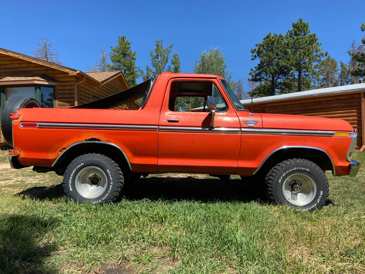 Ford-Bronco-1978-orange-88514-1