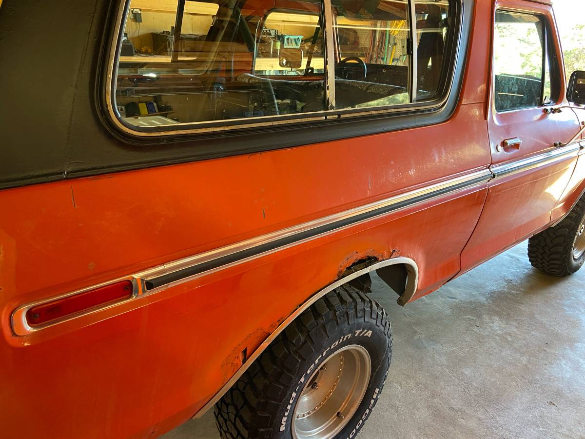 Ford-Bronco-1978-orange-88514-8