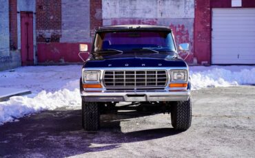 Ford-Bronco-1979-black-144841-1