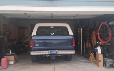 Ford-Bronco-1985-blue-222089-3