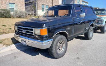 Ford-Bronco-1987-black-246229