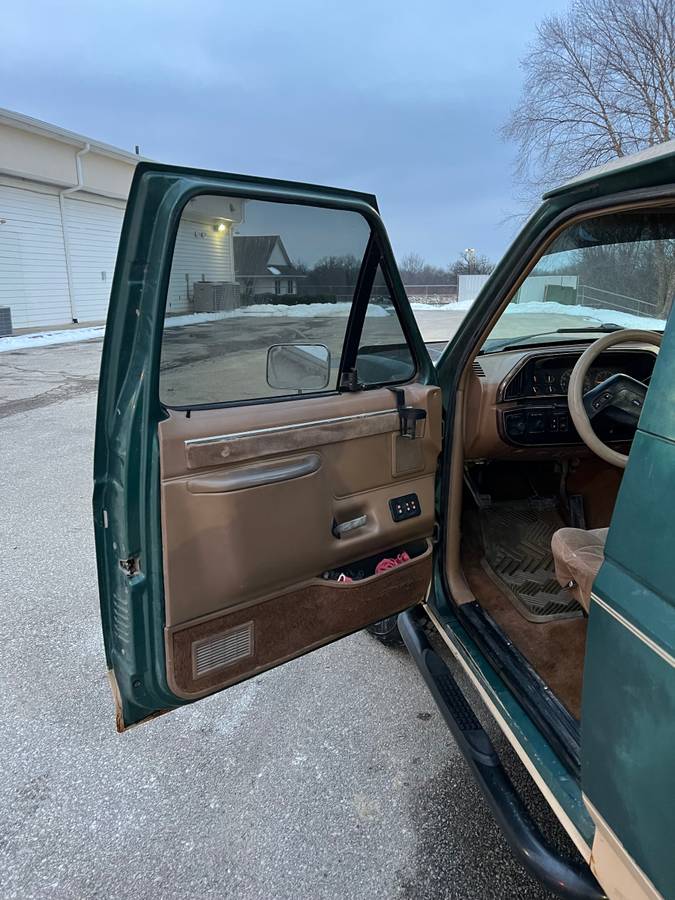 Ford-Bronco-1987-green-283979-5