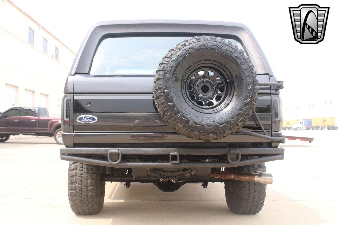 Ford-Bronco-1988-Gray-Black-35-4