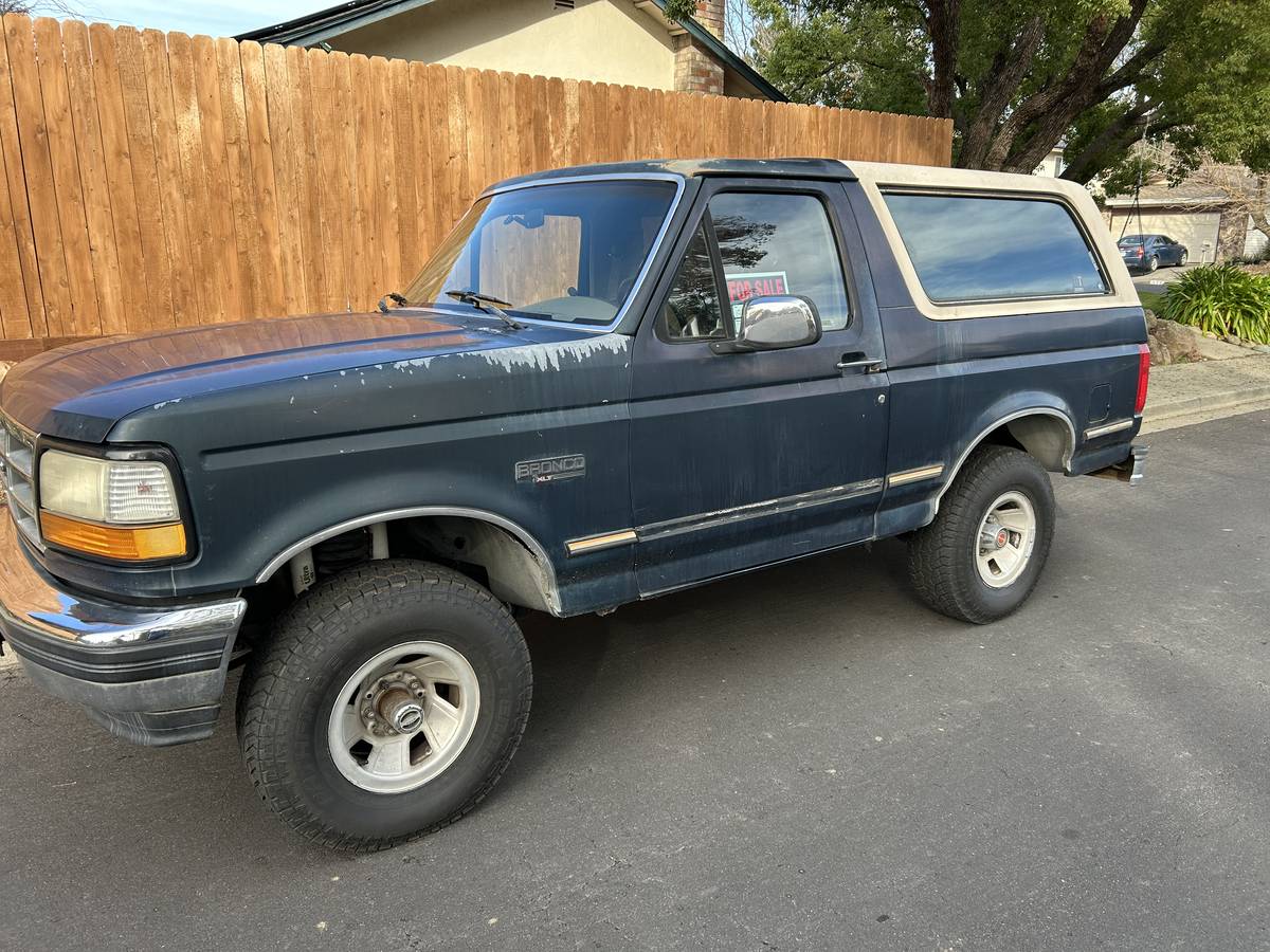 Ford-Bronco-1992-green-308028-20