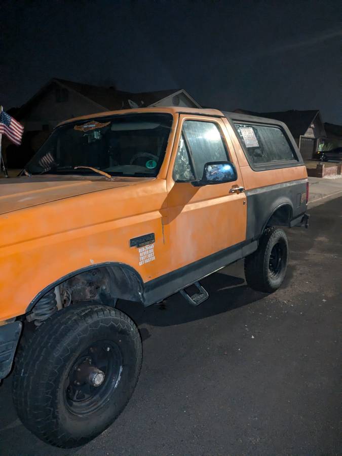 Ford-Bronco-1994-orange-321868-4