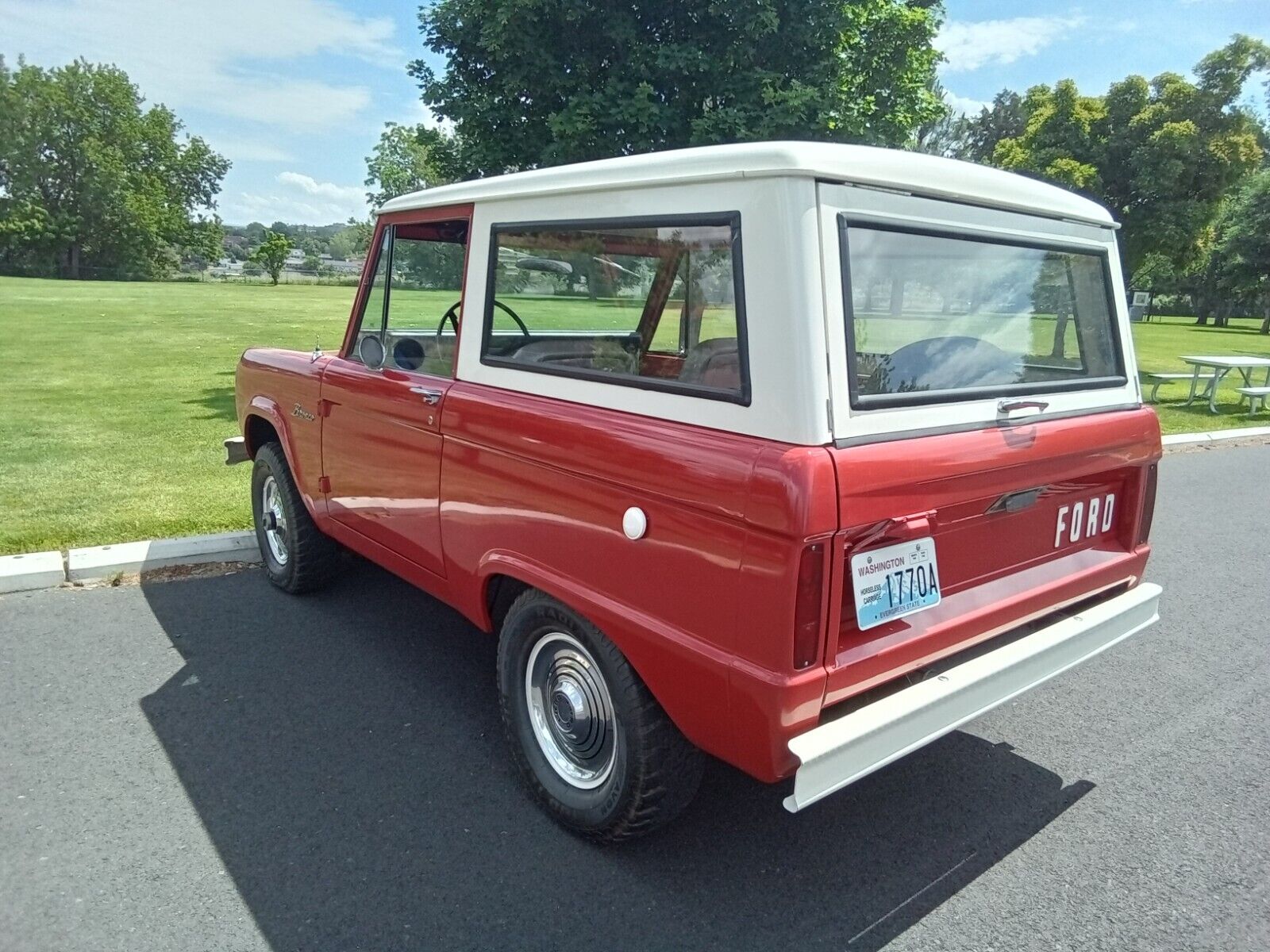 Ford-Bronco-Cabriolet-1966-Red-and-White-Red-and-silver-178975-15