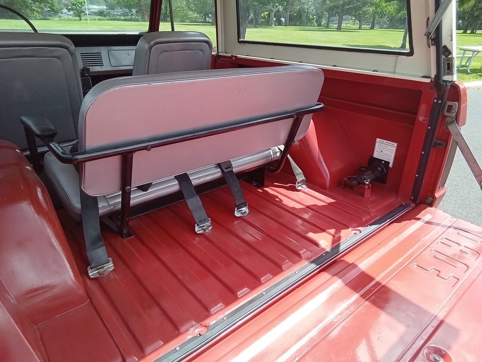 Ford-Bronco-Cabriolet-1966-Red-and-White-Red-and-silver-178975-19