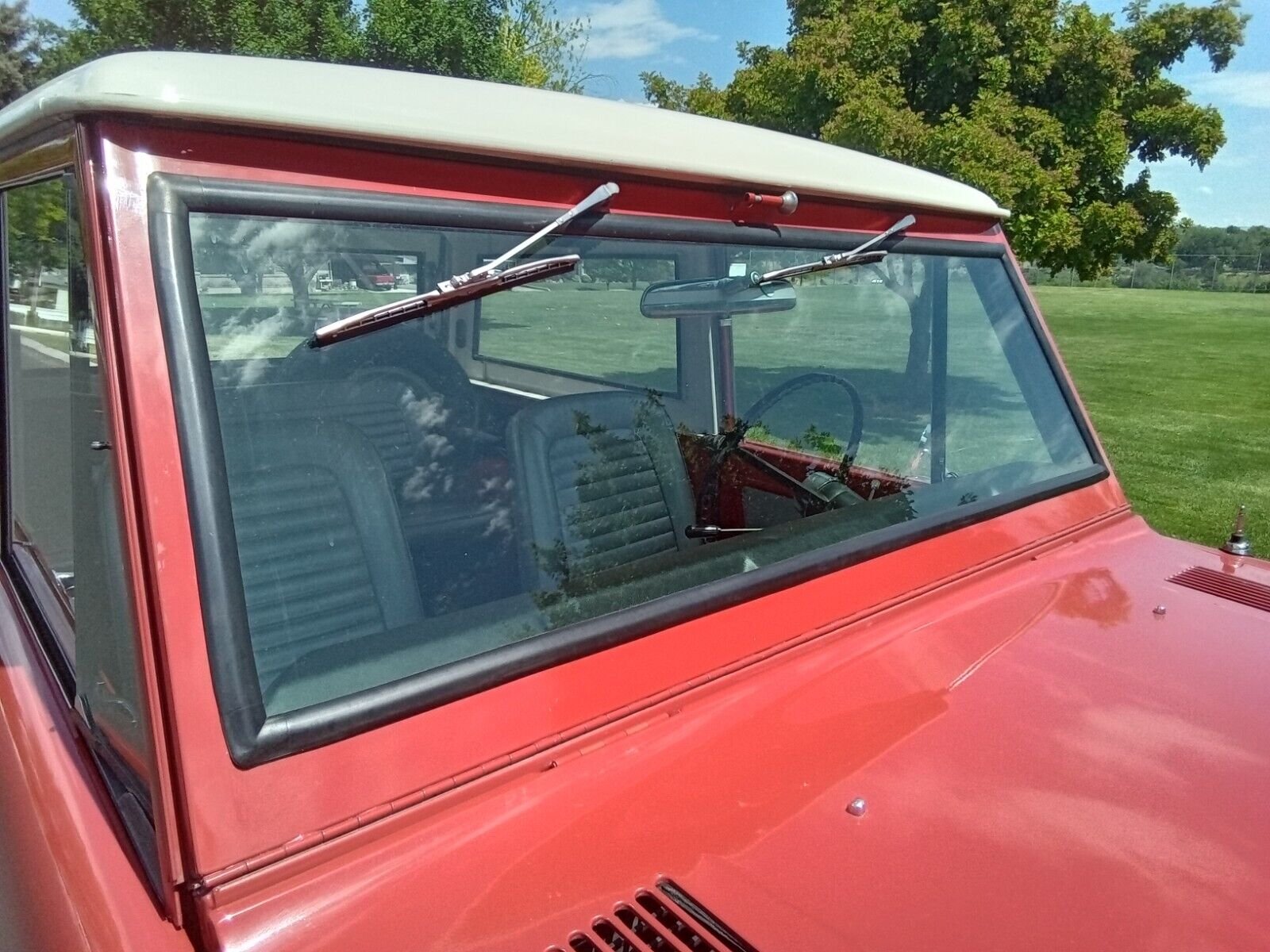 Ford-Bronco-Cabriolet-1966-Red-and-White-Red-and-silver-178975-32