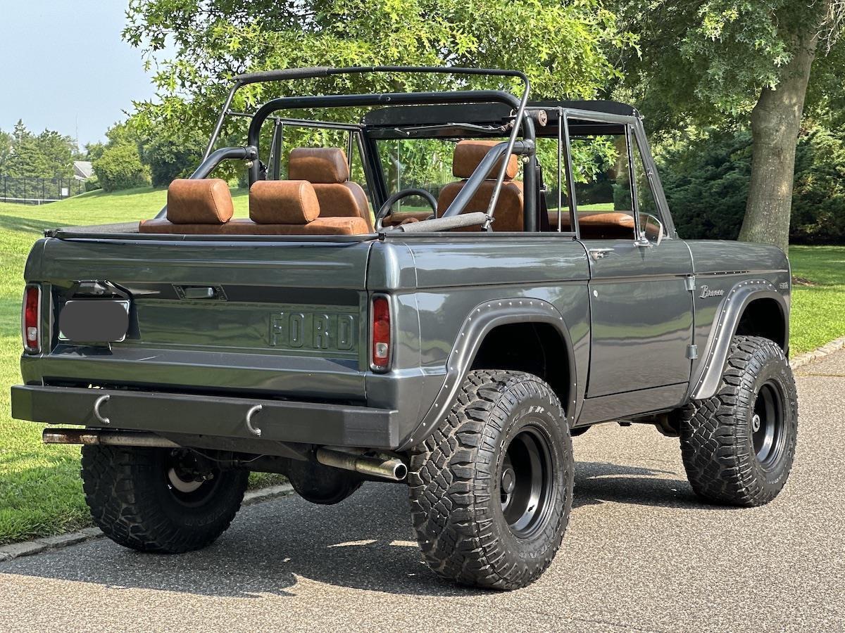 Ford-Bronco-Cabriolet-1969-Grau-Cognac-37813-13