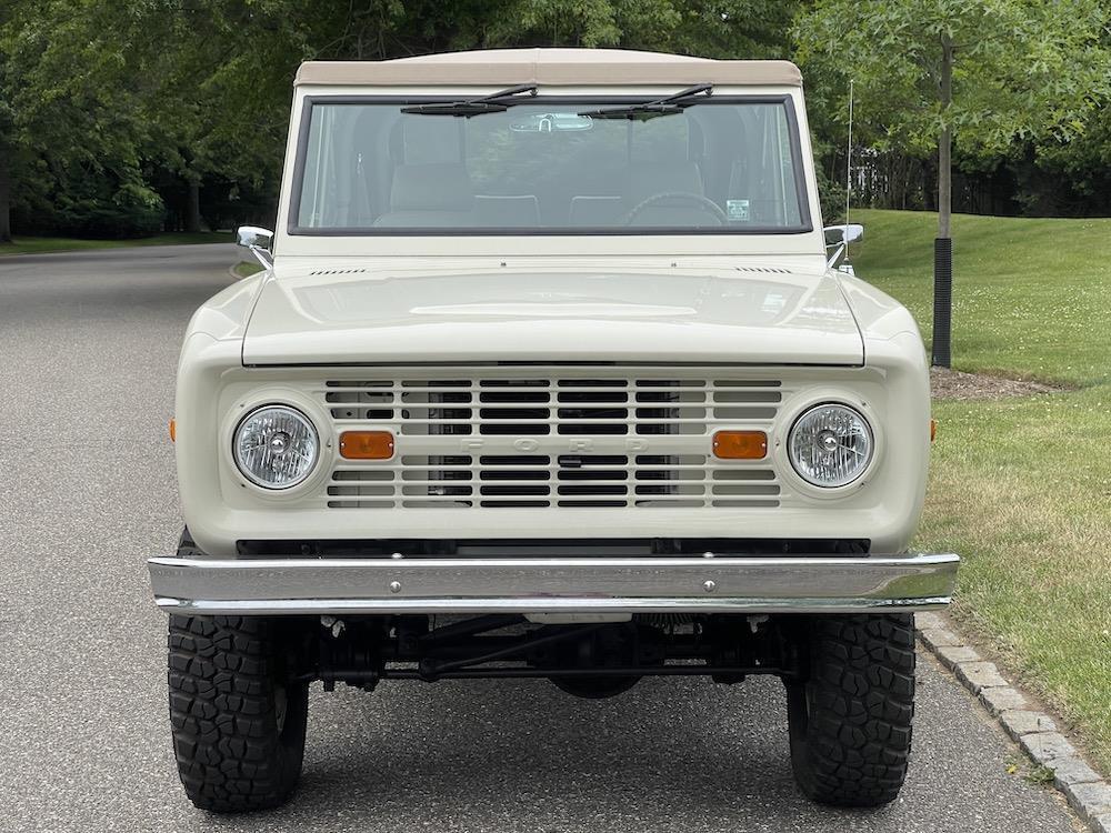 Ford-Bronco-Cabriolet-1970-Ivory-Tan-647-14