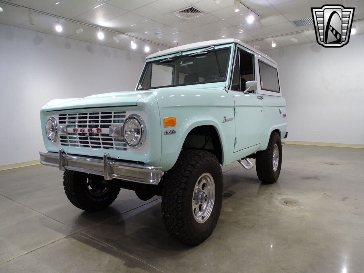 Ford-Bronco-Cabriolet-1975-Green-Black-130-3