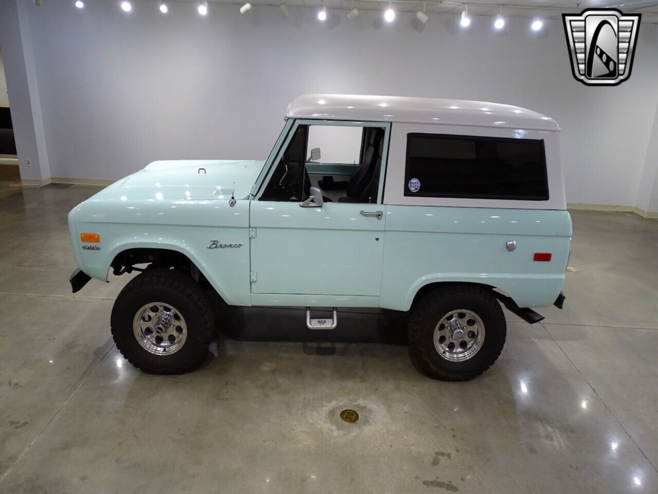 Ford-Bronco-Cabriolet-1975-Green-Black-130-4