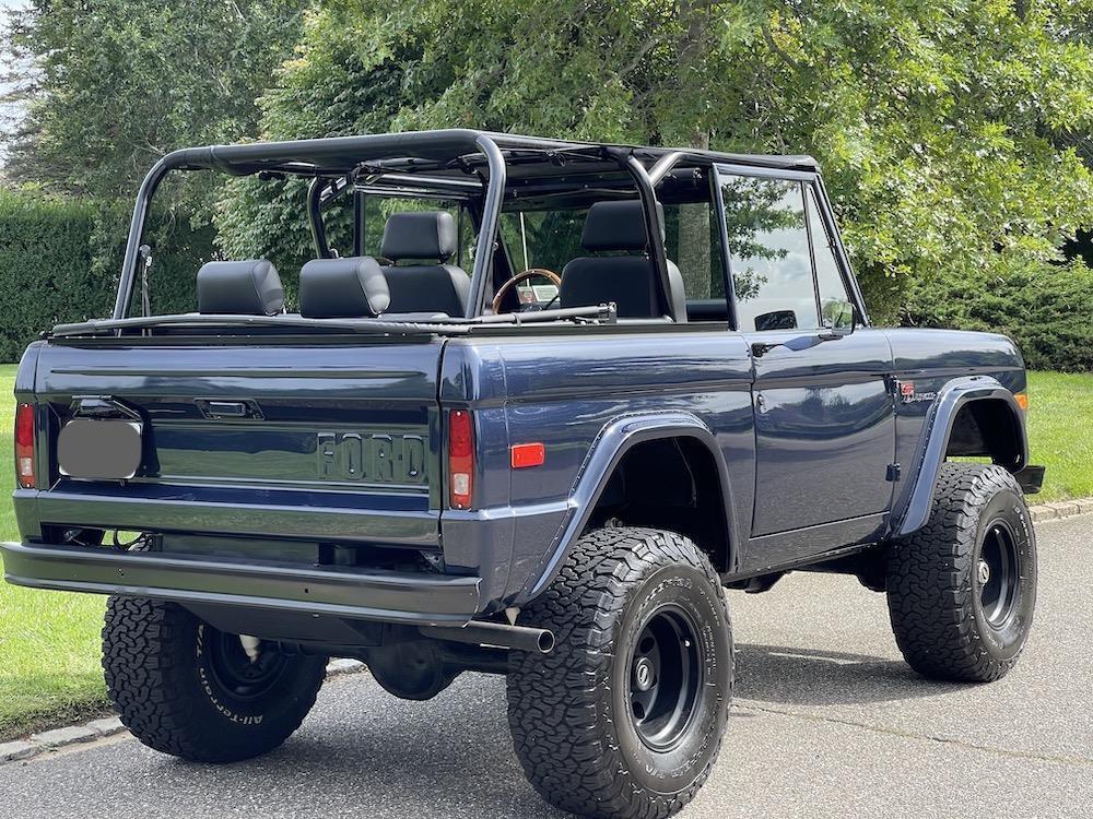 Ford-Bronco-Cabriolet-1976-Purple-Black-3788-13