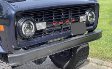 Ford-Bronco-Cabriolet-1976-Purple-Black-3788-24