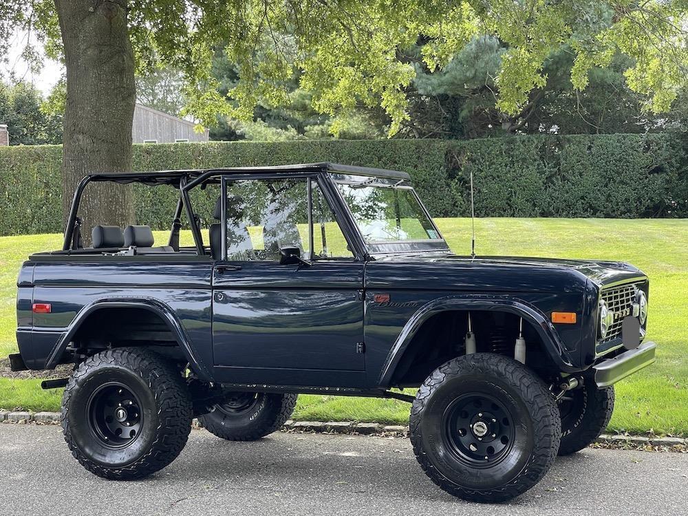 Ford-Bronco-Cabriolet-1976-Purple-Black-3788-27