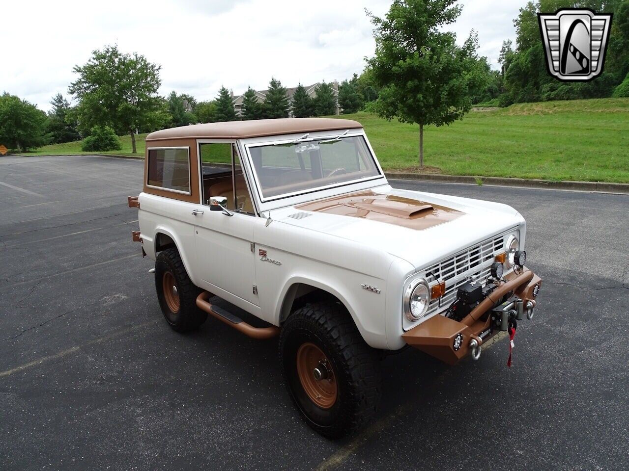 Ford-Bronco-Cabriolet-1977-White-Tan-547-10