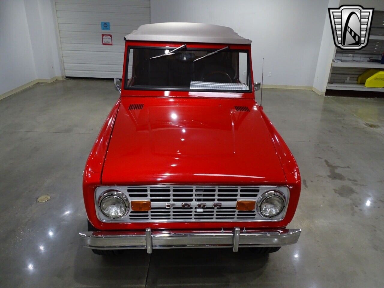 Ford-Bronco-Pickup-1977-Red-Black-91261-10