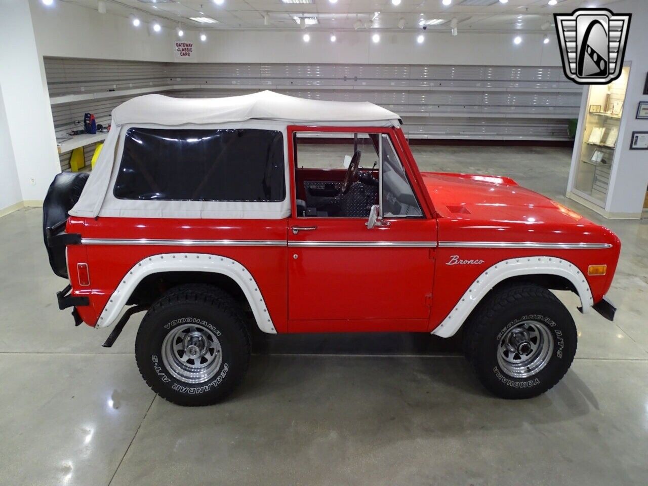 Ford-Bronco-Pickup-1977-Red-Black-91261-8