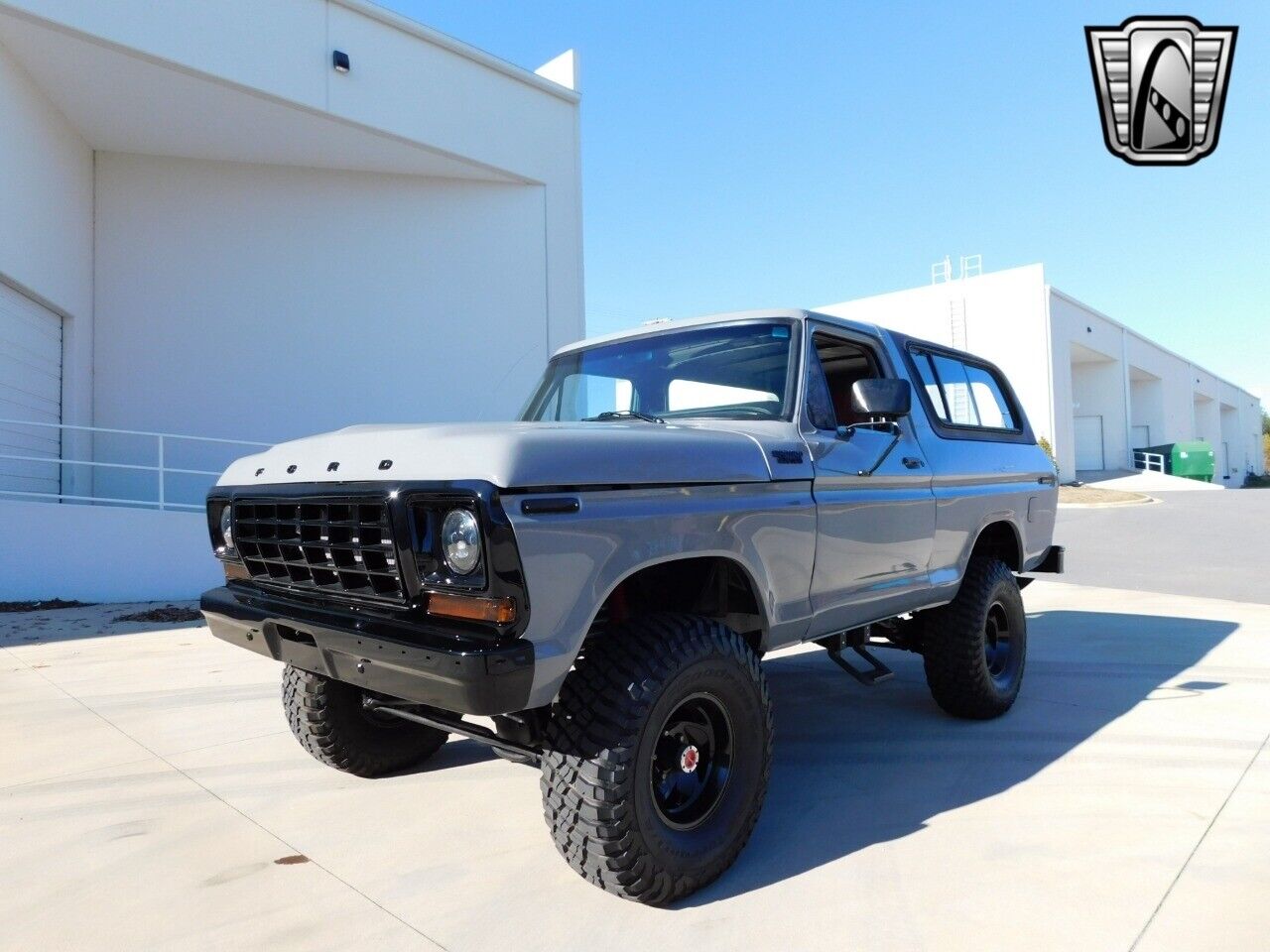 Ford-Bronco-Pickup-1978-Gray-Red-117426-4