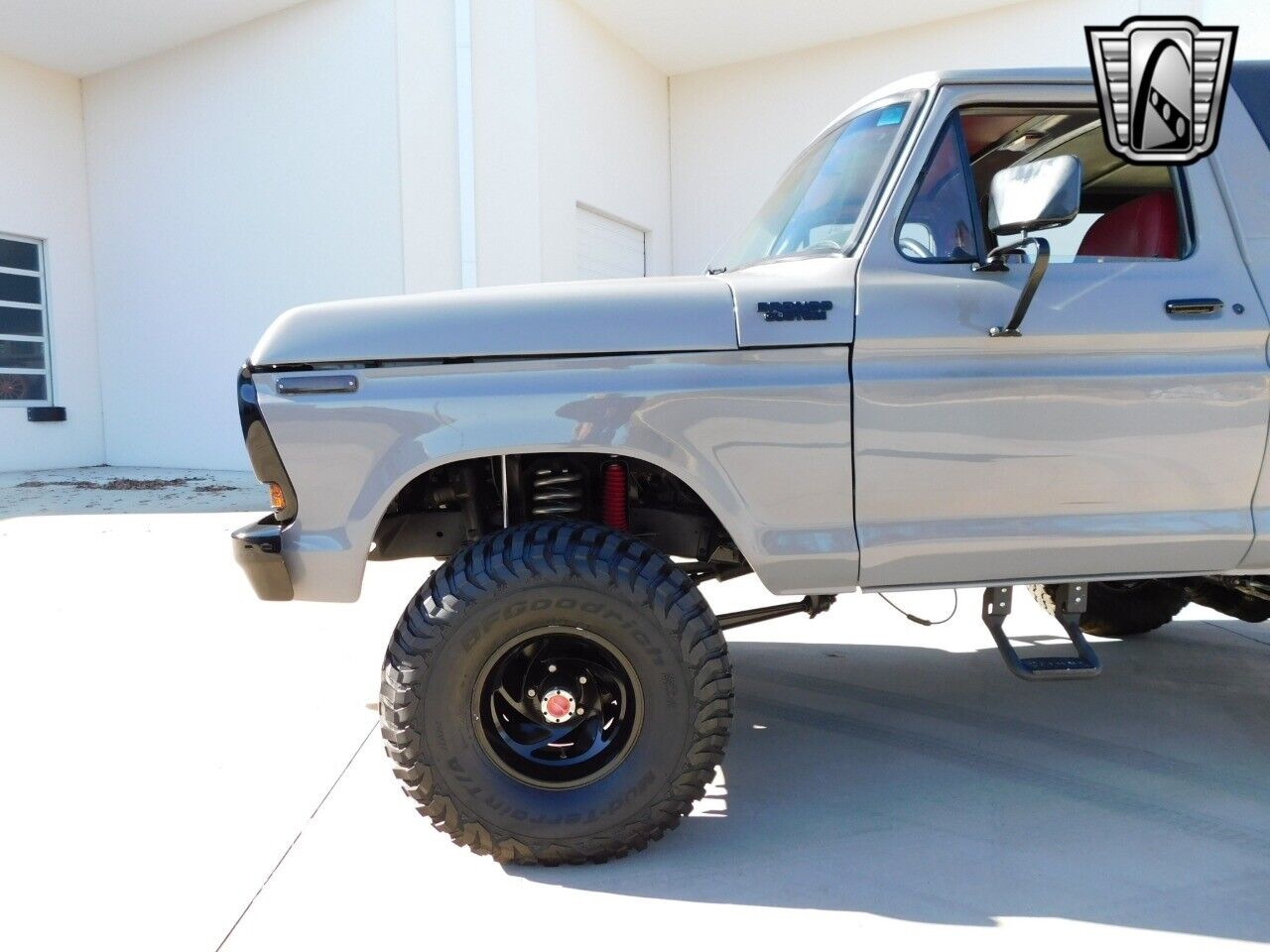 Ford-Bronco-Pickup-1978-Gray-Red-117426-5