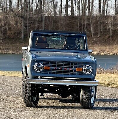 Ford-Bronco-SUV-1966-Blue-2092-24