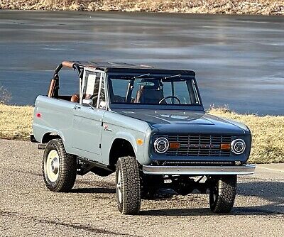 Ford-Bronco-SUV-1966-Blue-2092-25