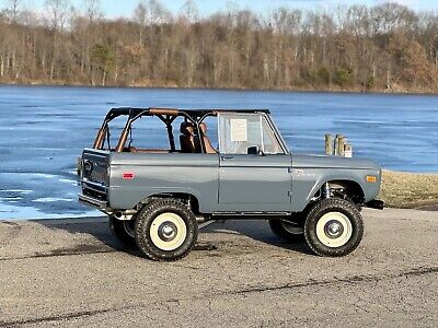 Ford-Bronco-SUV-1966-Blue-2092-30