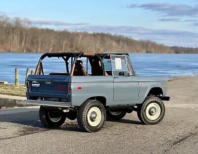 Ford-Bronco-SUV-1966-Blue-2092-32