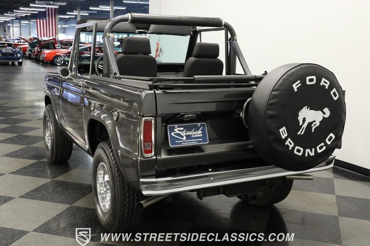 Ford-Bronco-SUV-1967-Gray-Black-164-7