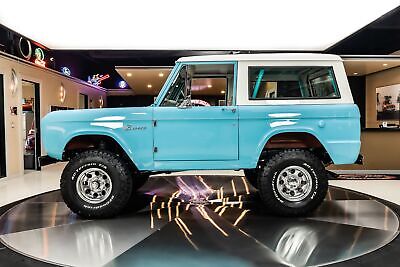 Ford-Bronco-SUV-1968-Blue-Tan-98-18