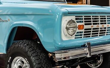 Ford-Bronco-SUV-1968-Blue-Tan-98-20