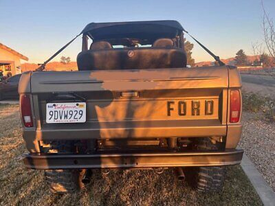 Ford-Bronco-SUV-1969-Gray-Black-84505-6