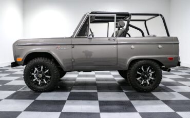 Ford-Bronco-SUV-1969-Gray-Gray-131258-5