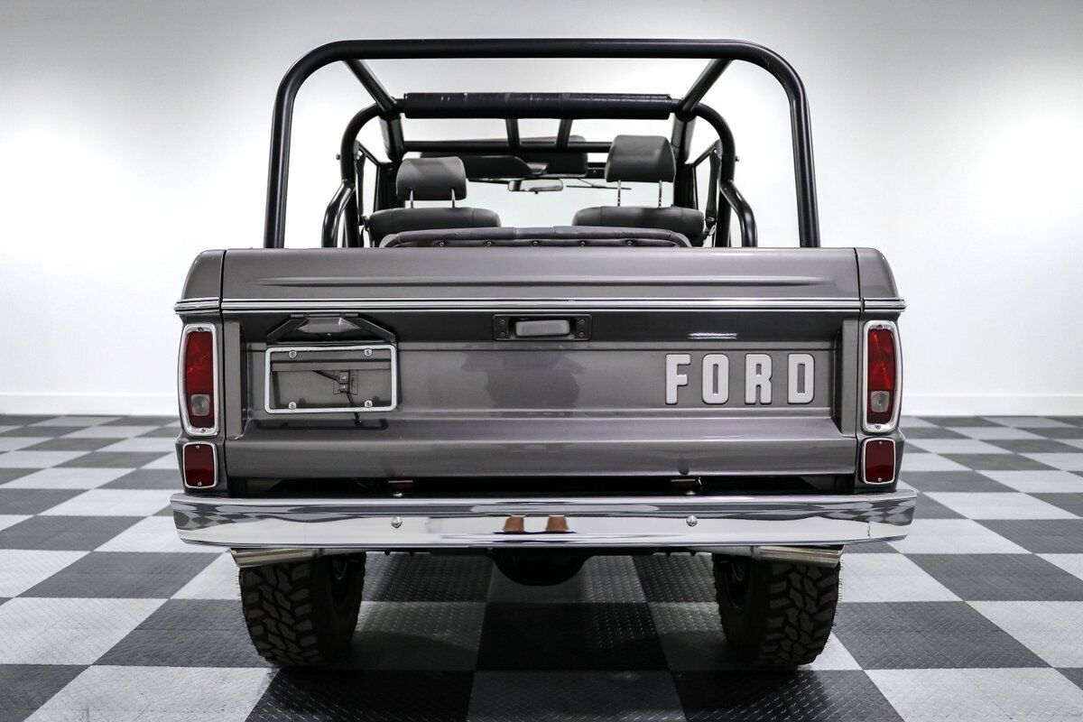 Ford-Bronco-SUV-1969-Gray-Gray-131258-9