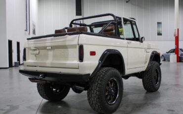 Ford-Bronco-SUV-1970-White-Brown-63213-6