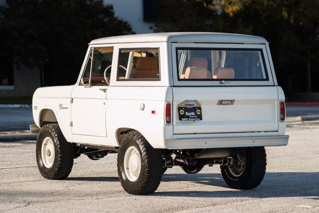 Ford-Bronco-SUV-1970-White-Saddle-1788-11