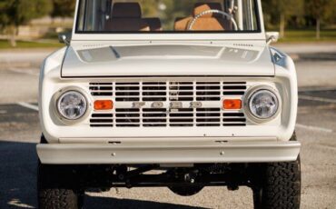 Ford-Bronco-SUV-1970-White-Saddle-1788-23