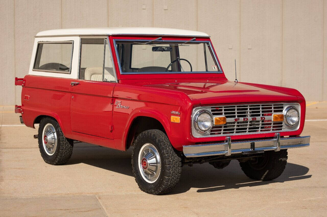 Ford-Bronco-SUV-1971-Red-White-74683-4