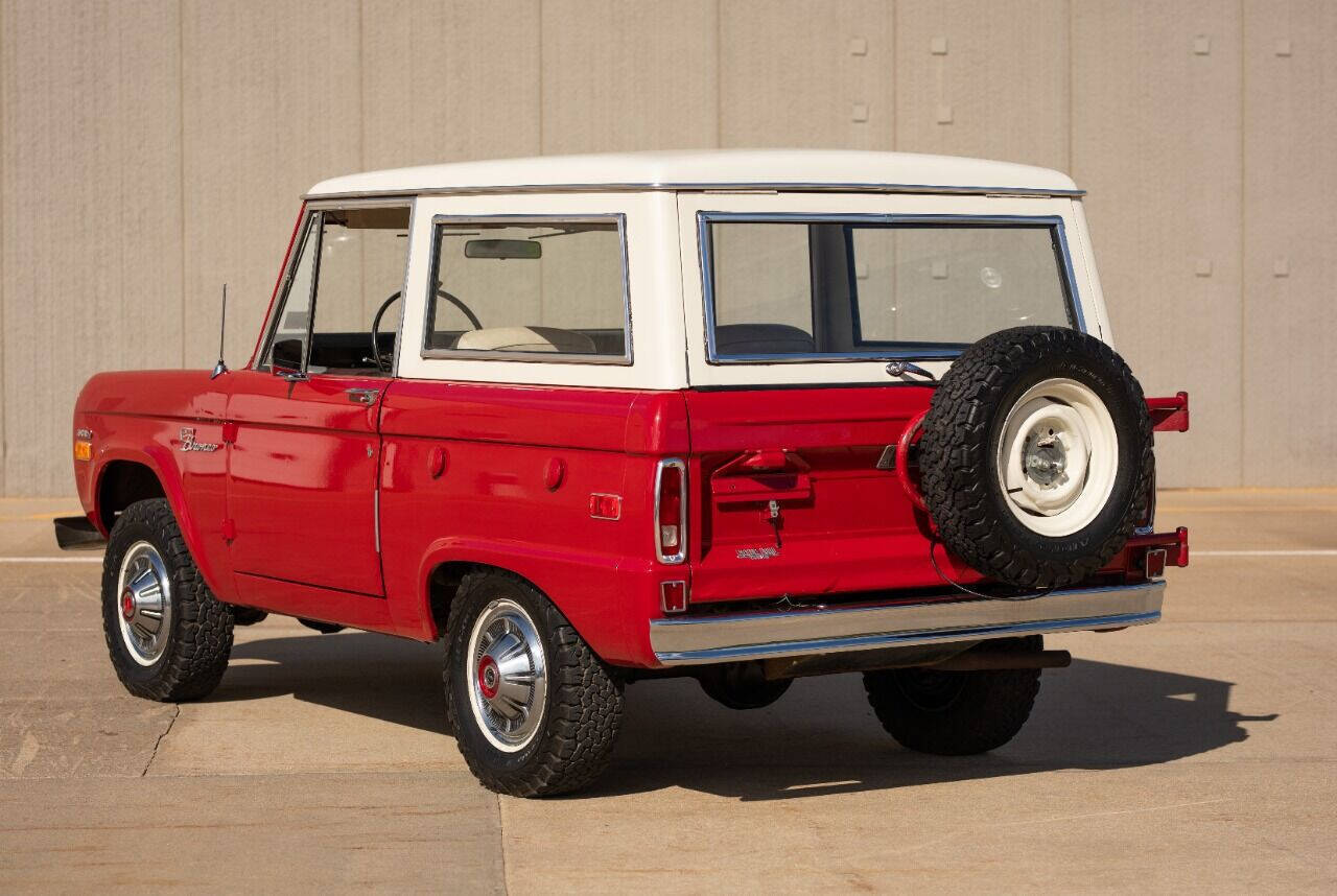 Ford-Bronco-SUV-1971-Red-White-74683-8